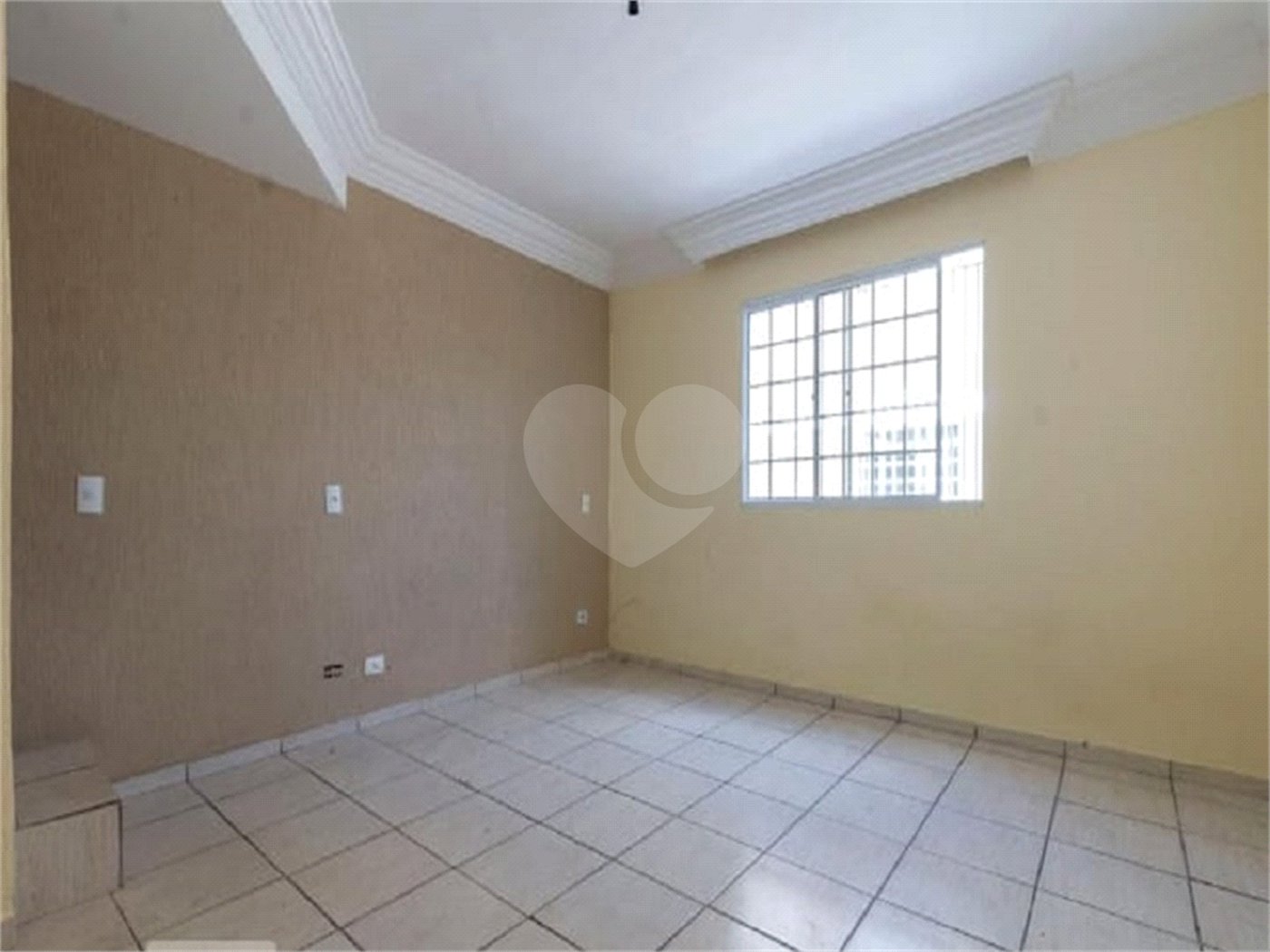 Casa para alugar com 2 quartos, sendo 1 suíte,  no condomínio Nova Carioba, São Paulo - SP