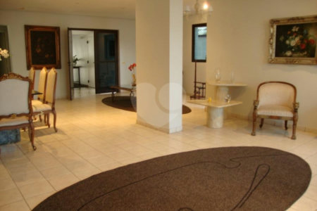 Apartamento à venda com 3 quartos, sendo 1 suíte,  em Pinheiros, São Paulo, SP