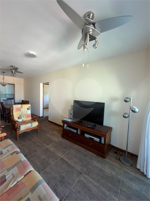 Apartamento à venda com 2 quartos, sendo 1 suíte,  em Vila Nova, Cabo Frio, RJ