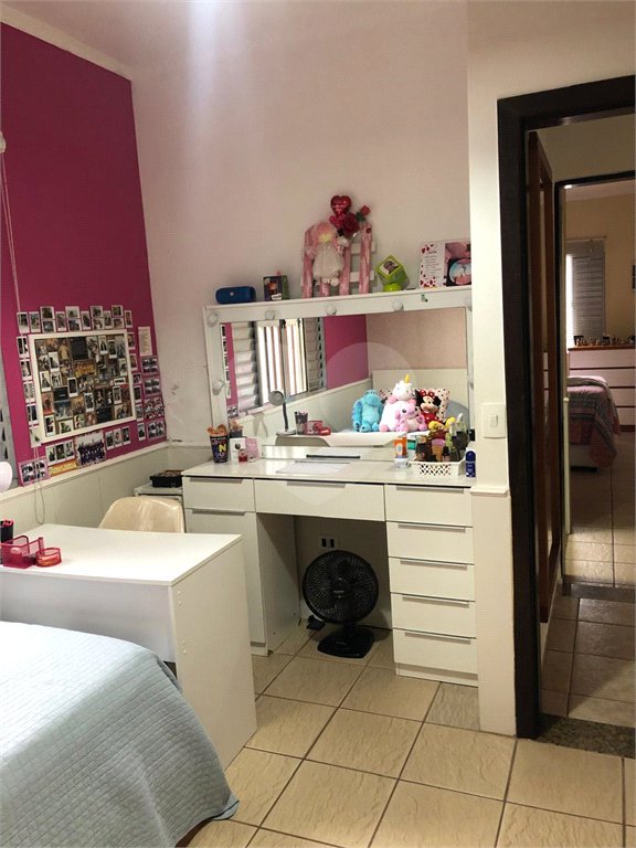 Casa à venda com 3 quartos, sendo 1 suíte, em Cidade Cruzeiro do Sul, Suzano, SP