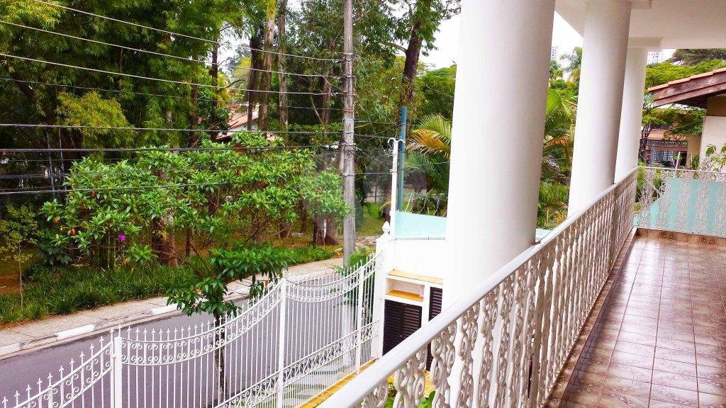 Sobrado à venda com 3 quartos, sendo 2 suítes, em Jardim Marajoara, São Paulo, SP