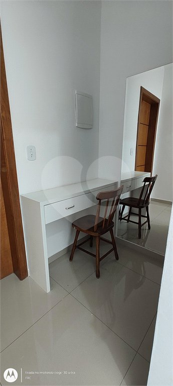 Sobrado à venda com 3 suítes em Jardim das Palmeiras, Atibaia, SP