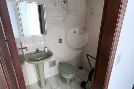 Casa à venda com 3 quartos, sendo 1 suíte, em Jardim São Paulo(zona Norte), São Paulo, SP