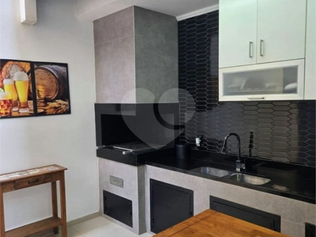 Casa à venda com 4 quartos, sendo 2 suítes,  no condomínio Bosque dos Pássaros, São Paulo - SP
