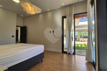 Casa à venda com 5 quartos, sendo 3 suítes, no condomínio Residencial Vale do Lago, Sorocaba - SP
