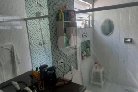 Casa Térrea à venda com 3 quartos, sendo 1 suíte,  em Cidade Dutra, São Paulo, SP