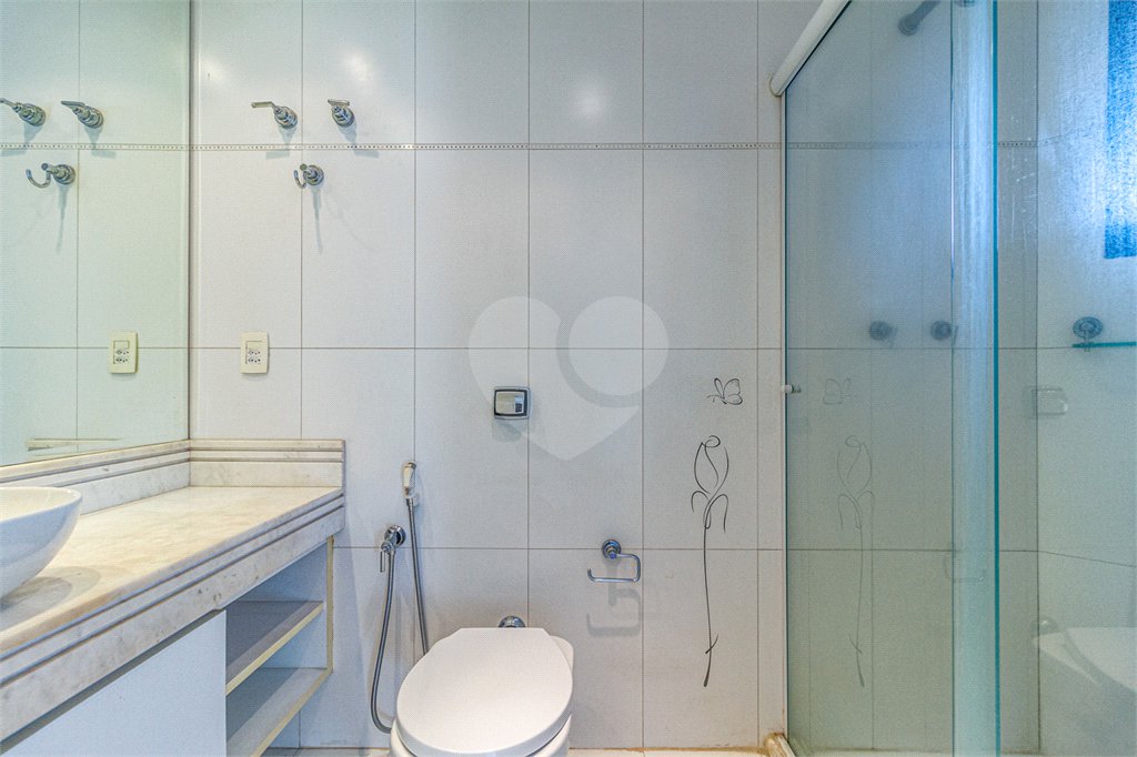 Apartamento à venda com 3 quartos, sendo 2 suítes, em Vila Andrade, São Paulo, SP