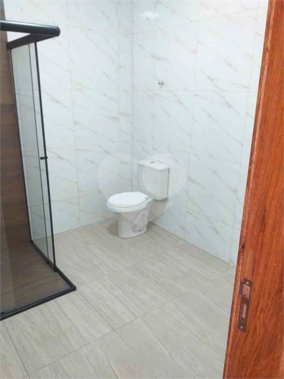 Casa térrea em Araraquara/SP.