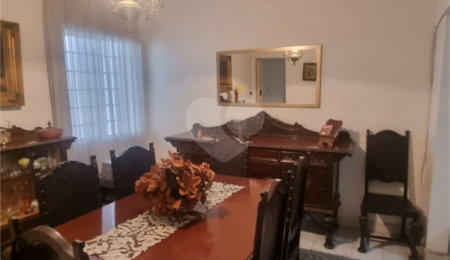 Casa à venda com 3 quartos, sendo 1 suíte,  em Santana, São Paulo, SP