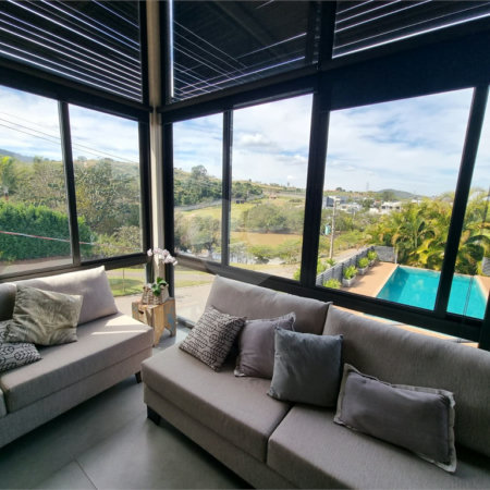 Casa à venda com 3 suítes no condomínio Campo de Toscana, Vinhedo - SP