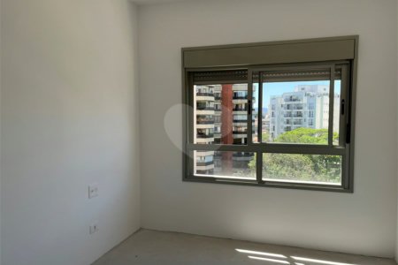 Cobertura à venda com 3 quartos, sendo 2 suítes, em Lapa, São Paulo, SP
