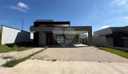 Casa à venda com 4 suítes no condomínio Saint Patrick, Sorocaba - SP