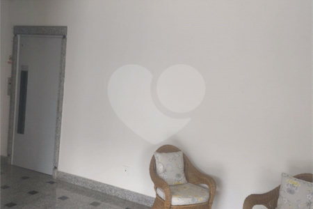 Apartamento à venda com 3 suítes em Vila Suzana, São Paulo, SP