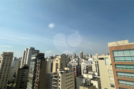 Apartamento à venda com 3 quartos, sendo 2 suítes, em Jardim Paulista, São Paulo, SP