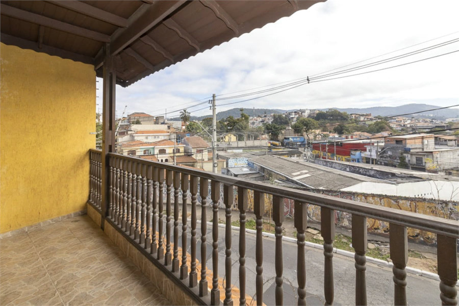 Sobrado à venda com 3 quartos, sendo 1 suíte, em Tremembé, São Paulo, SP