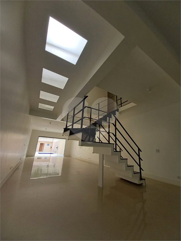 Casa para alugar com 4 suítes no condomínio Milenium, São Paulo - SP
