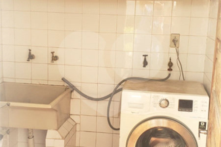 Casa à venda com 3 quartos, sendo 2 suítes,  em Parque Jabaquara, São Paulo, SP