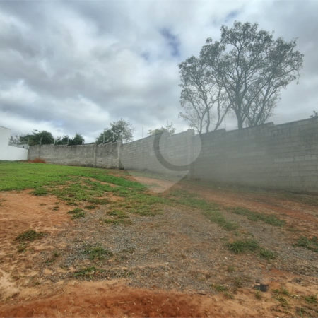 Terreno à venda no condomínio Helena Maria, Sorocaba - SP