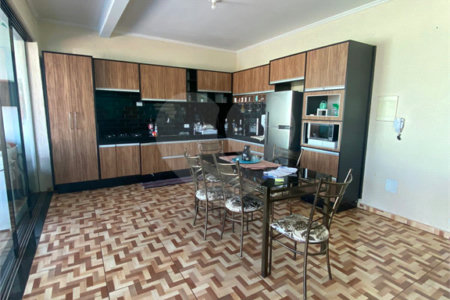 Sobrado à venda com 2 quartos, sendo 1 suíte, em Nova Tres Lagoas, Três Lagoas, MS