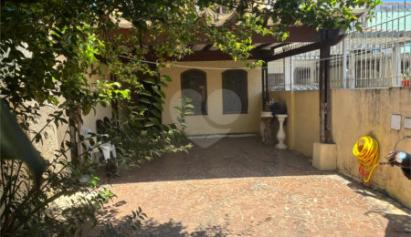 Sobrado à venda com 4 quartos, sendo 1 suíte,  em Vila Guilherme, São Paulo, SP