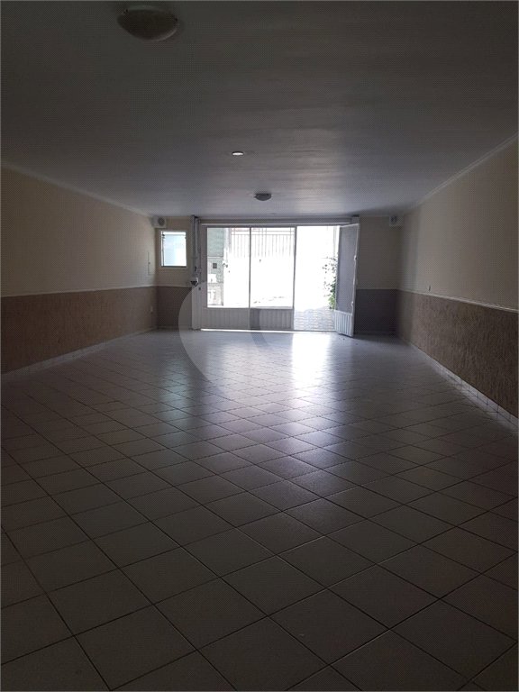 Sobrado para alugar com 3 suítes em Jardim São Paulo(zona Norte), São Paulo, SP