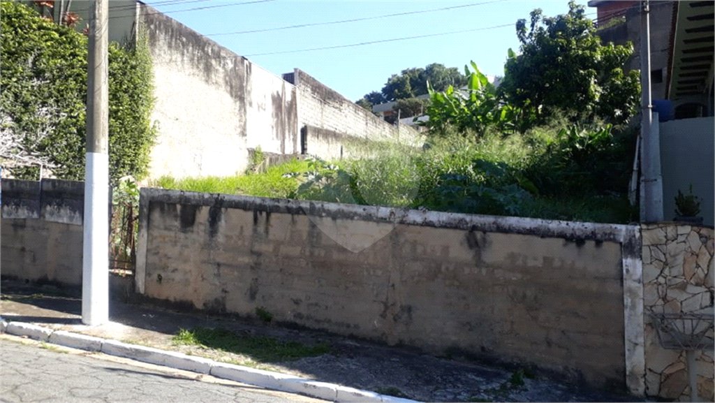 Terreno à venda em Jardim Peri, São Paulo, SP