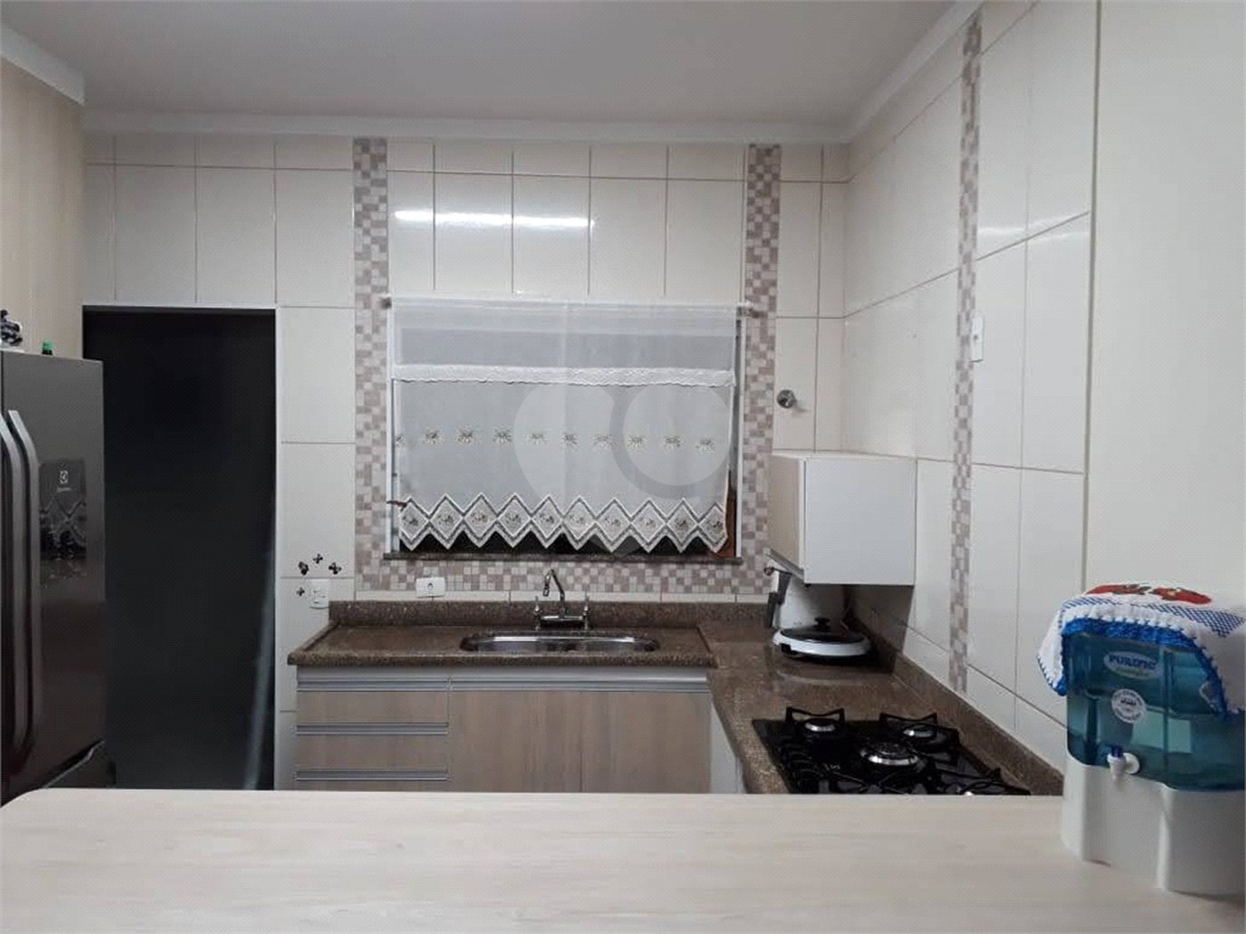 SOBRADO RESIDENCIAL EM EXCELENTE LOCALIZAÇÃO