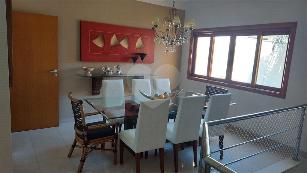 Casa à venda com 4 suítes no condomínio Osato, Atibaia - SP