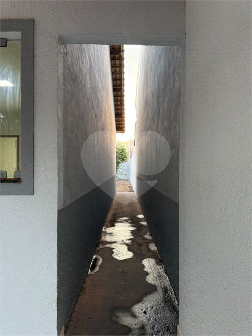 Casa à venda com 2 quartos em Ikaray, Várzea Grande, MT
