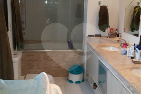 Apartamento à venda com 2 quartos, sendo 1 suíte, em Vila Andrade, São Paulo, SP