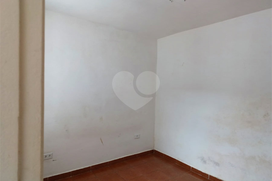 Sobrado à venda com 3 quartos em Santa Terezinha, São Paulo, SP