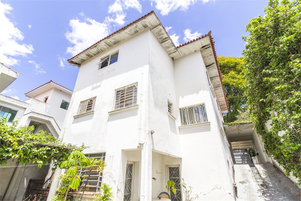 Casa à venda com 3 quartos em Vila Mariana, São Paulo, SP