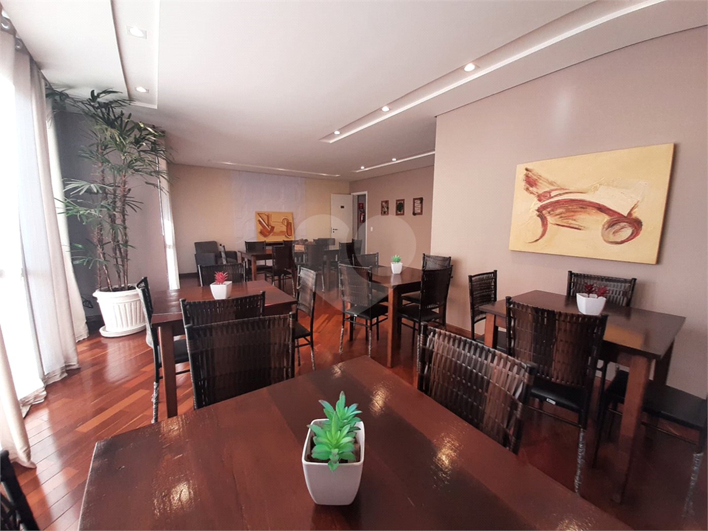 Apartamento à venda com 2 quartos, sendo 1 suíte, em Alto da Lapa, São Paulo, SP