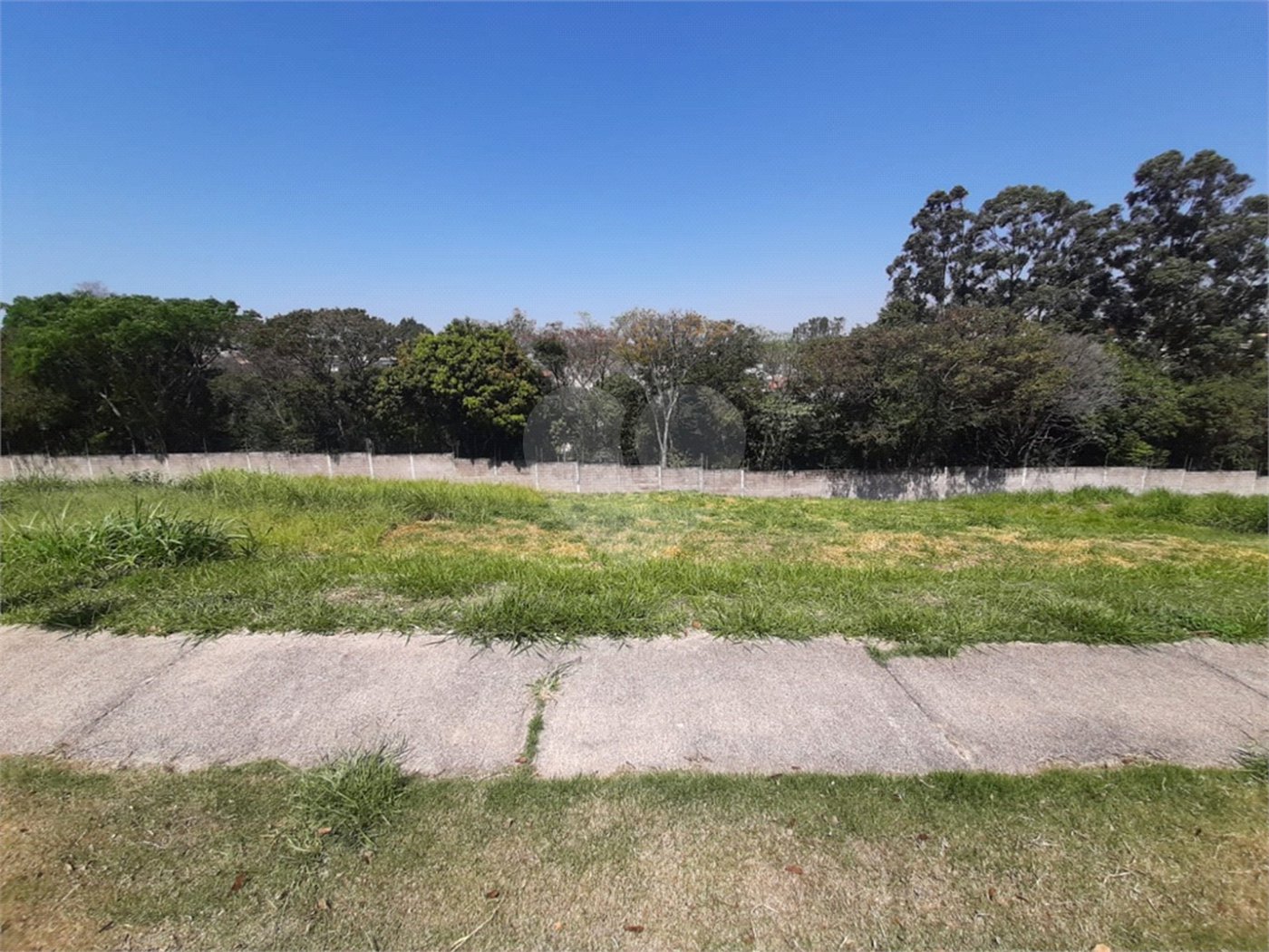 Terreno à venda com 1 suíte em Bosque, Vinhedo, SP