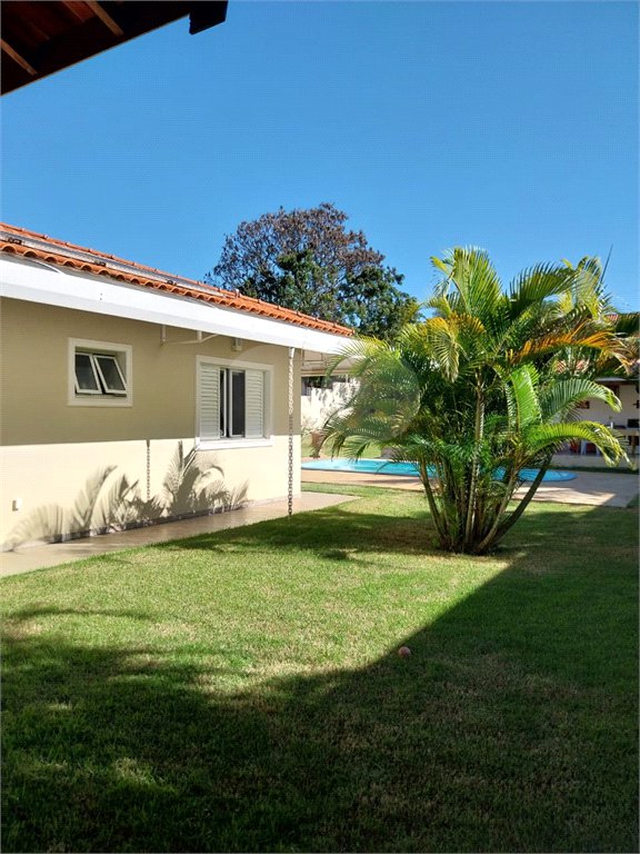 Casa à venda com 3 quartos, sendo 2 suítes, no condomínio Acmti - Colinas do Mosteiro, Terras de Itaici e Recanto dos Pássaros, Indaiatuba - SP