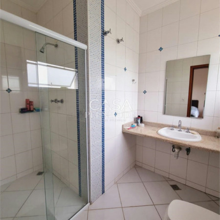 Sobrado à venda com 3 quartos, sendo 1 suíte, em Parque Residencial Villa dos Inglezes, Sorocaba, SP