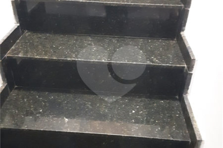 Sobrado à venda com 2 quartos, sendo 1 suíte,  em Jardim Camargo Novo, São Paulo, SP