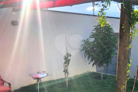 Sobrado à venda com 2 quartos, sendo 1 suíte, em Residencial Olívio Barbosa, Porto Feliz, SP