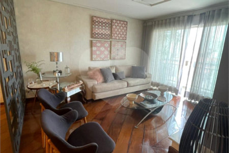 Apartamento à venda com 4 quartos, sendo 2 suítes, em Baeta Neves, São Bernardo do Campo, SP
