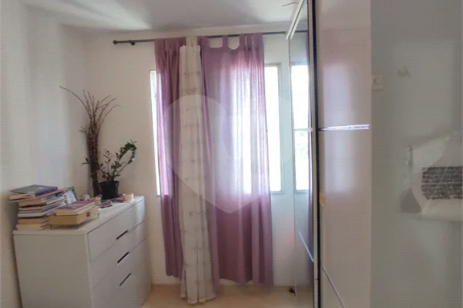 Apartamento à venda com 2 quartos em Horto, São Paulo, SP