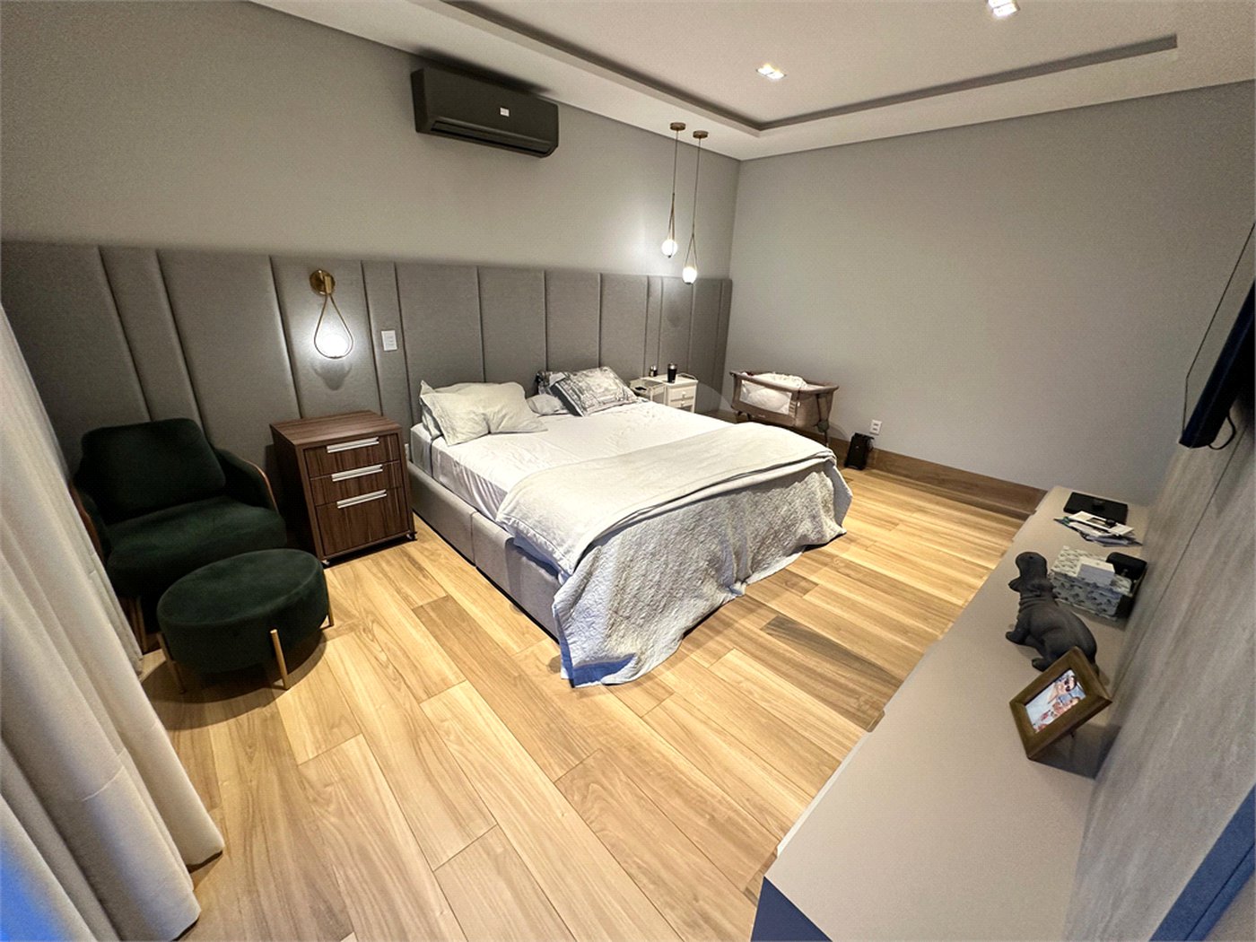 Casa à venda com 3 suítes no condomínio Residencial Florais Itália, Cuiabá - MT