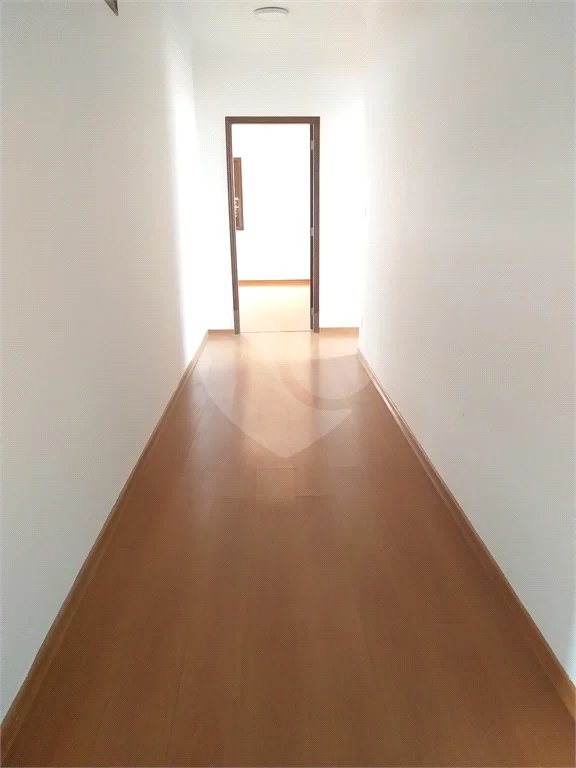 Casa à venda com 4 quartos, sendo 1 suíte,  no Centro, Vinhedo, SP
