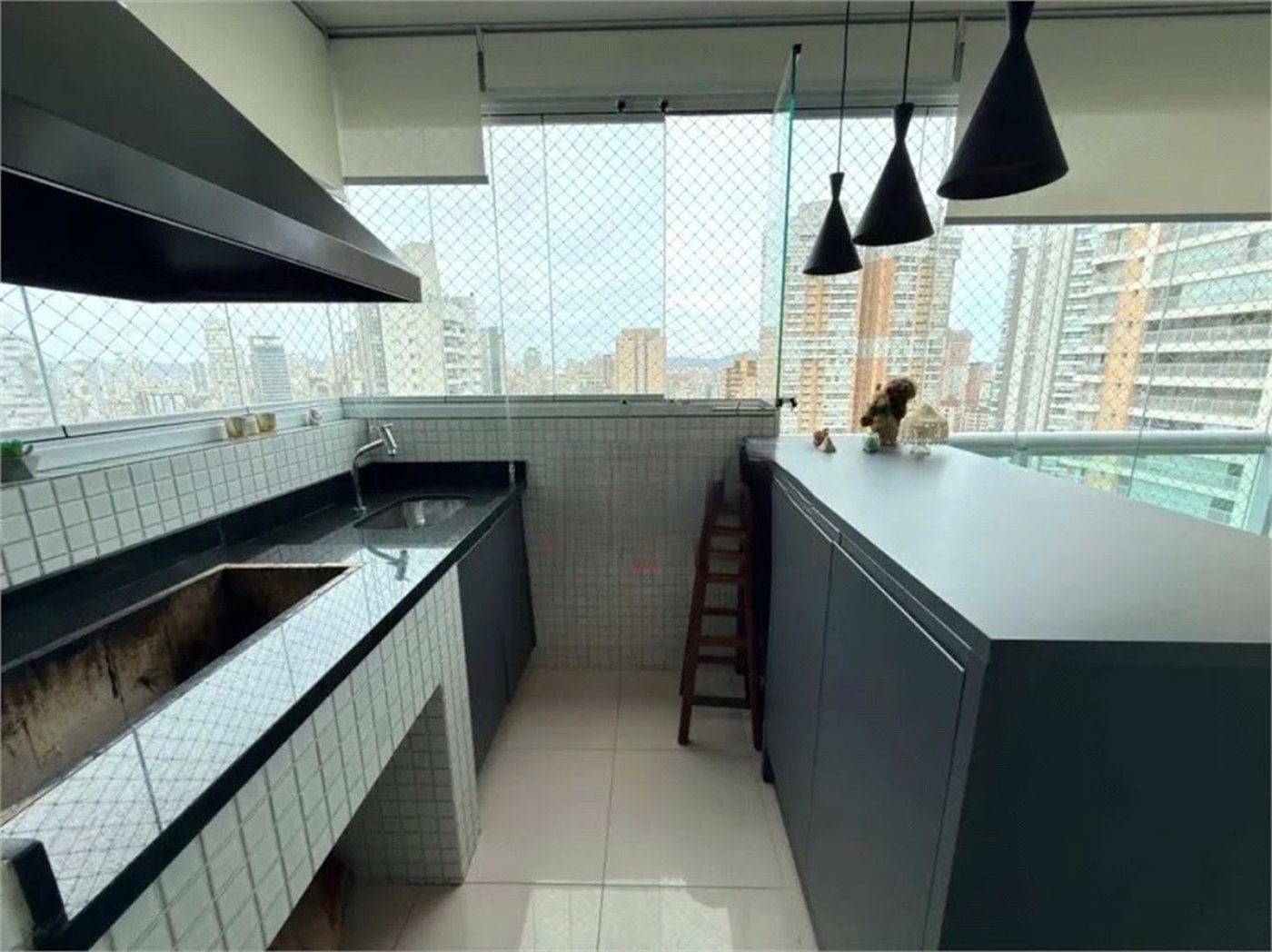 Apartamento com 4 dormitórios à venda, 179 m² por R$ 2.500.000,00 - Gonzaga - Santos/SP