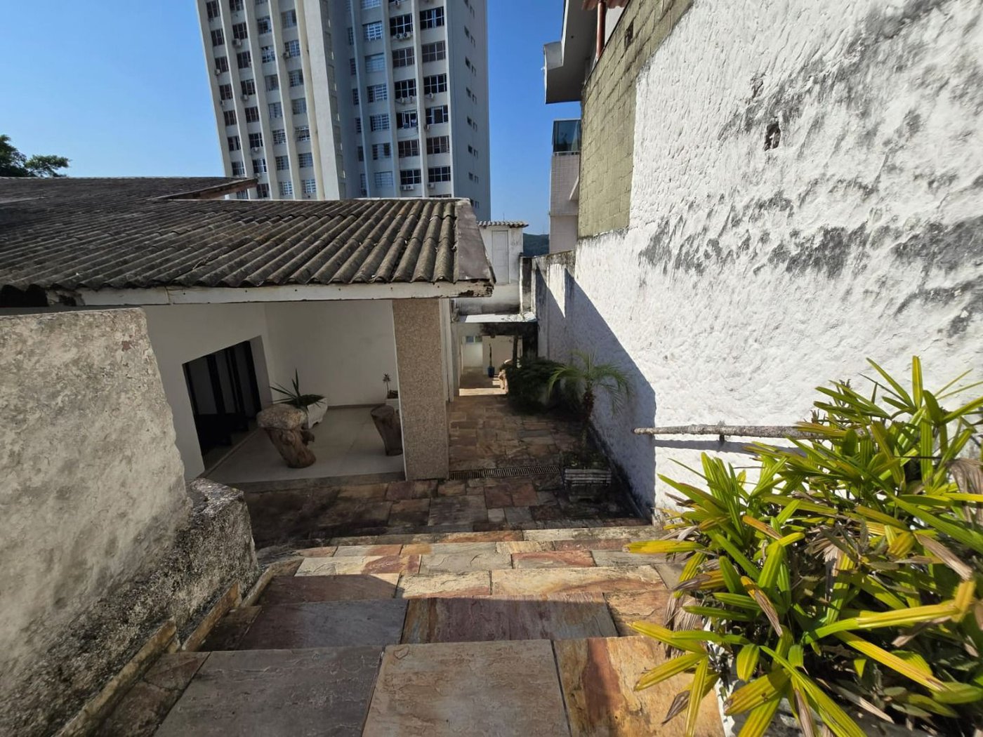 Casa com 6 dormitórios à venda, 650 m² por R$ 3.700.000,00 - Ilha Porchat - São Vicente/SP