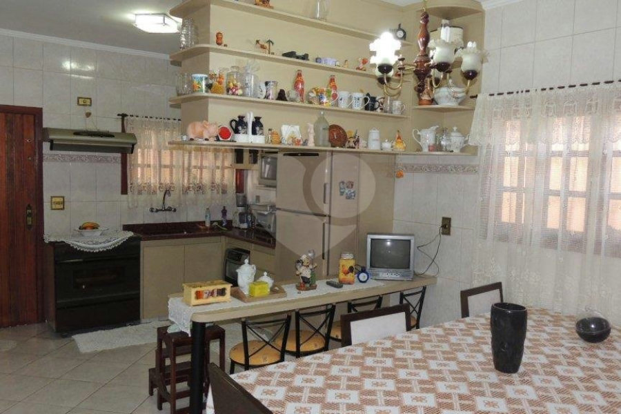 Casa à venda com 3 quartos, sendo 1 suíte,  em Vila Dom Pedro Ii, São Paulo, SP