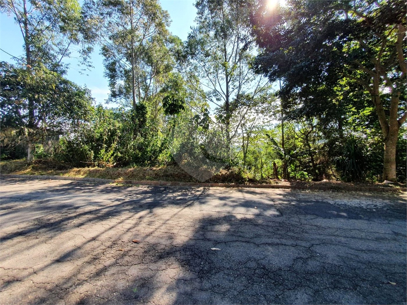 Casa à venda no condomínio Alpes da Cantareira, Mairiporã - SP