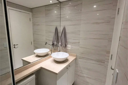 Apartamento à venda com 2 quartos, sendo 1 suíte, em Parque Reboucas, São Paulo, SP