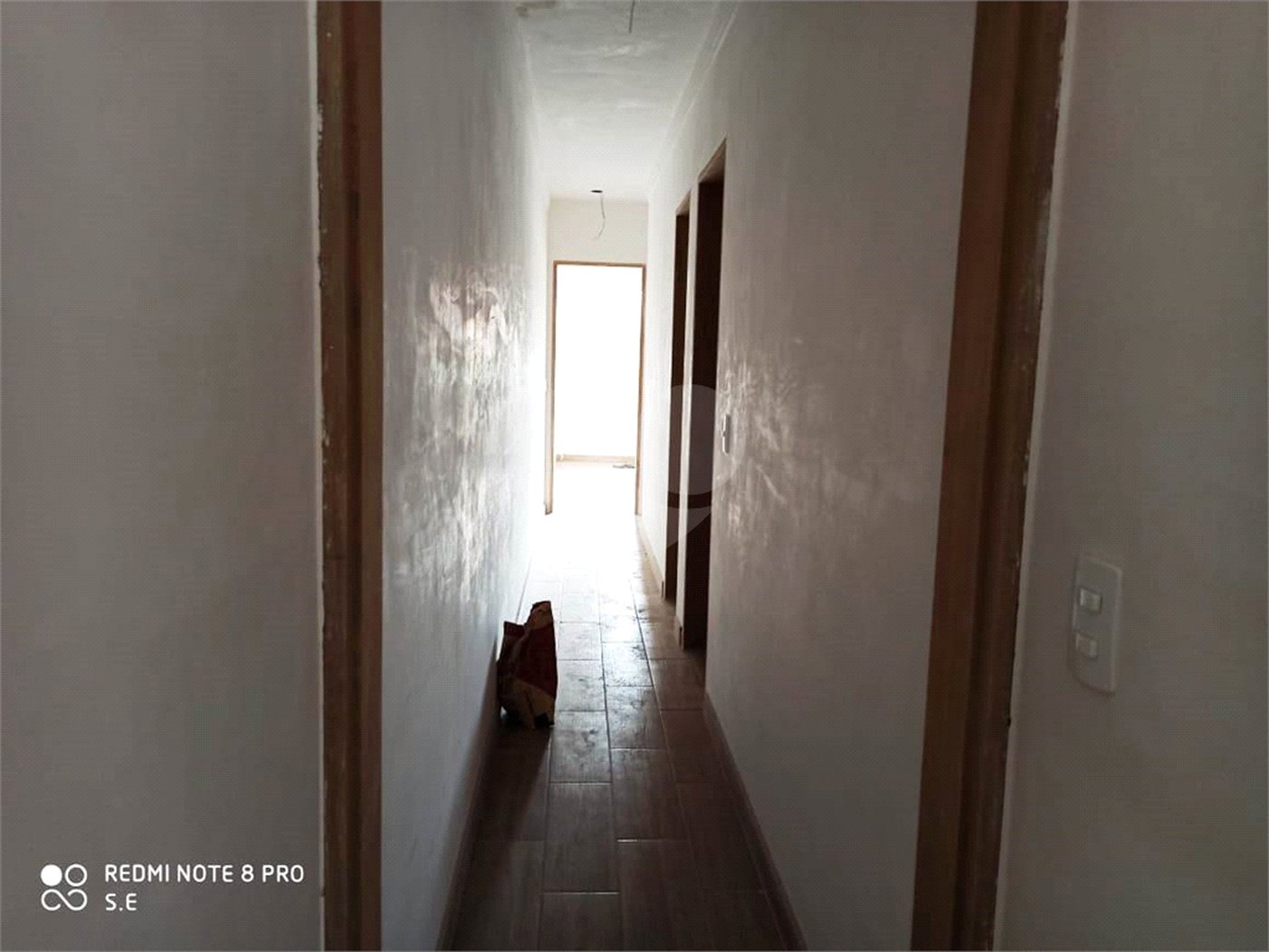 Casa à venda com 3 quartos, sendo 1 suíte, no condomínio Professora Romilde Nogueira de Sá, São Paulo - SP