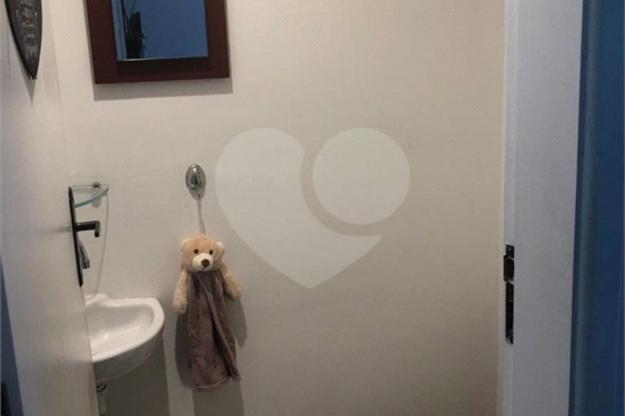 Casa à venda com 2 suítes no condomínio Sem Nome, São Paulo - SP