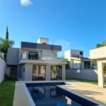 Casa à venda com 3 suítes em Vila Esperia ou Giglio, Atibaia, SP